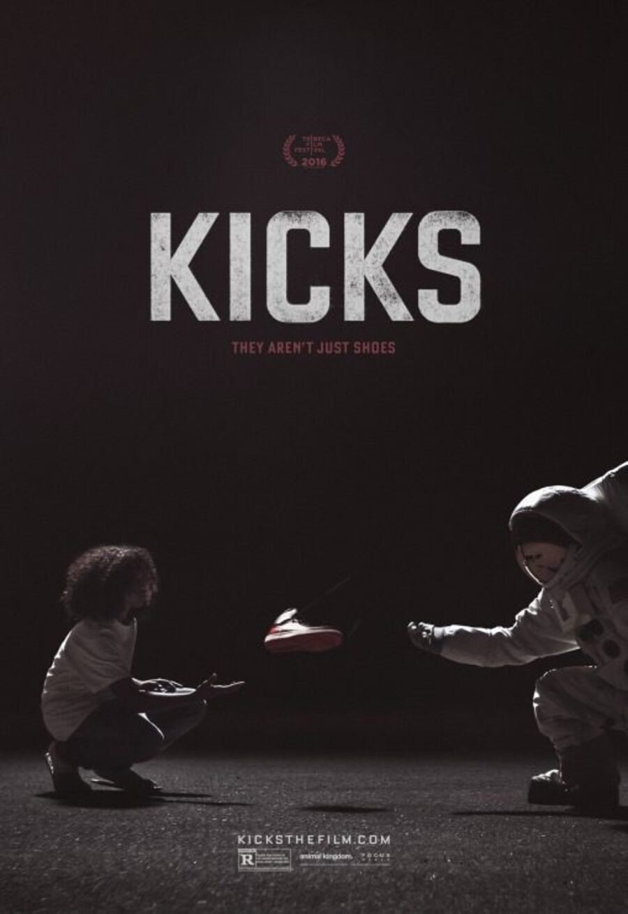 Poster of Kicks - Kicks