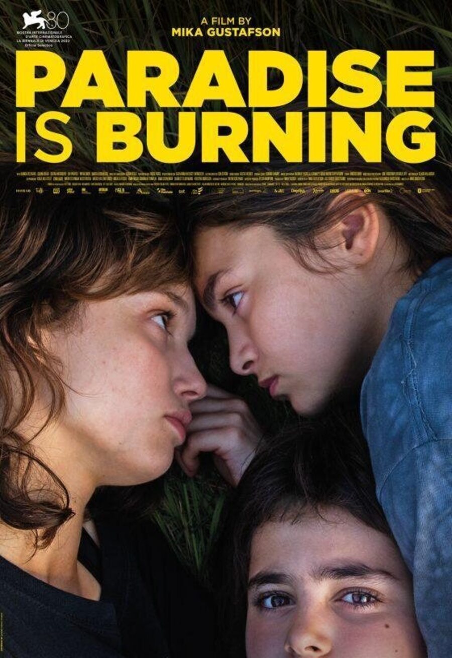 Poster of Paradise is Burning - Cartel EEUU