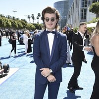 Joe Keery at the Emmys 2018 red carpet