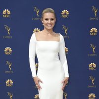 Kristen Bell at the Emmys 2018 red carpet