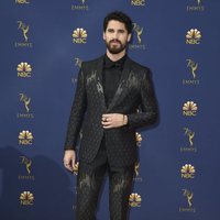 Darren Criss at the Emmys 2018 red carpet