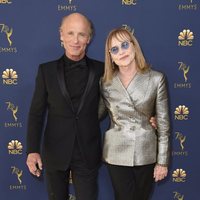 Ed Harris and Amy Madigan on the red carpet at the Emmys 2018