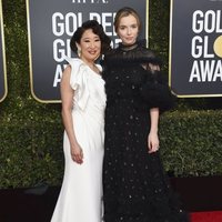 Sandra Oh and Jodie Comer at the Golden Globes 2019 red carpet