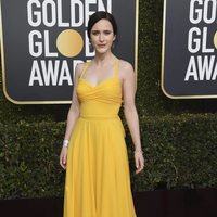 Rachel Brosnahan at the Golden Globes 2019 red carpet