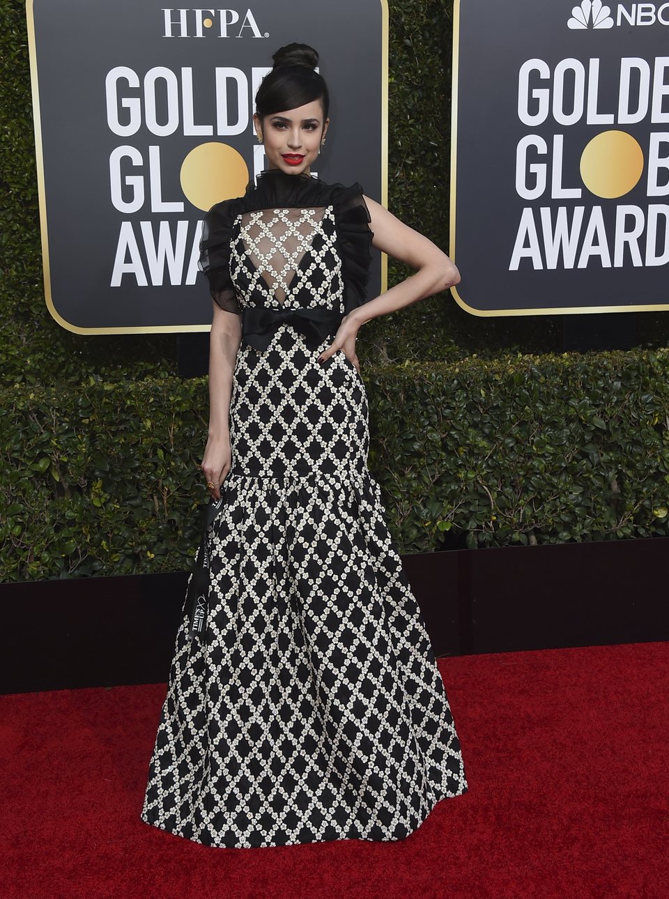 Sofia Carson at the Golden Globes 2019 red carpet