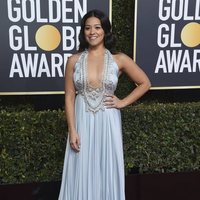 Gina Rodriguez on the red carpet at the Golden Globes 2019