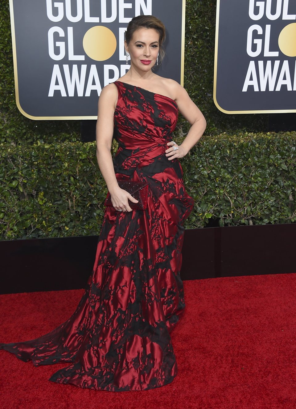 Alyssa Milano on the red carpet at the Golden Globes 2019