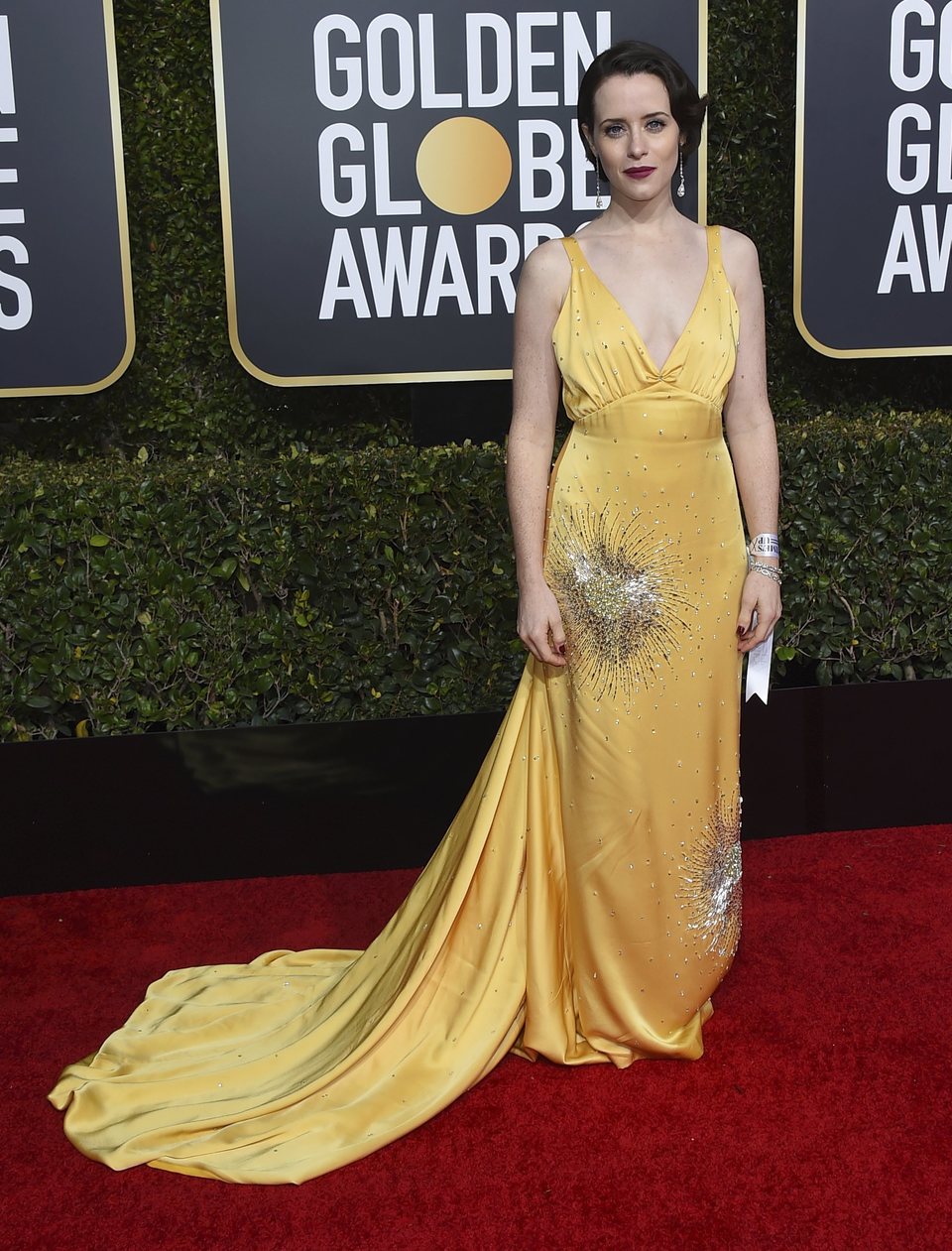 Claire Foy at the Golden Globes 2019 red carpet