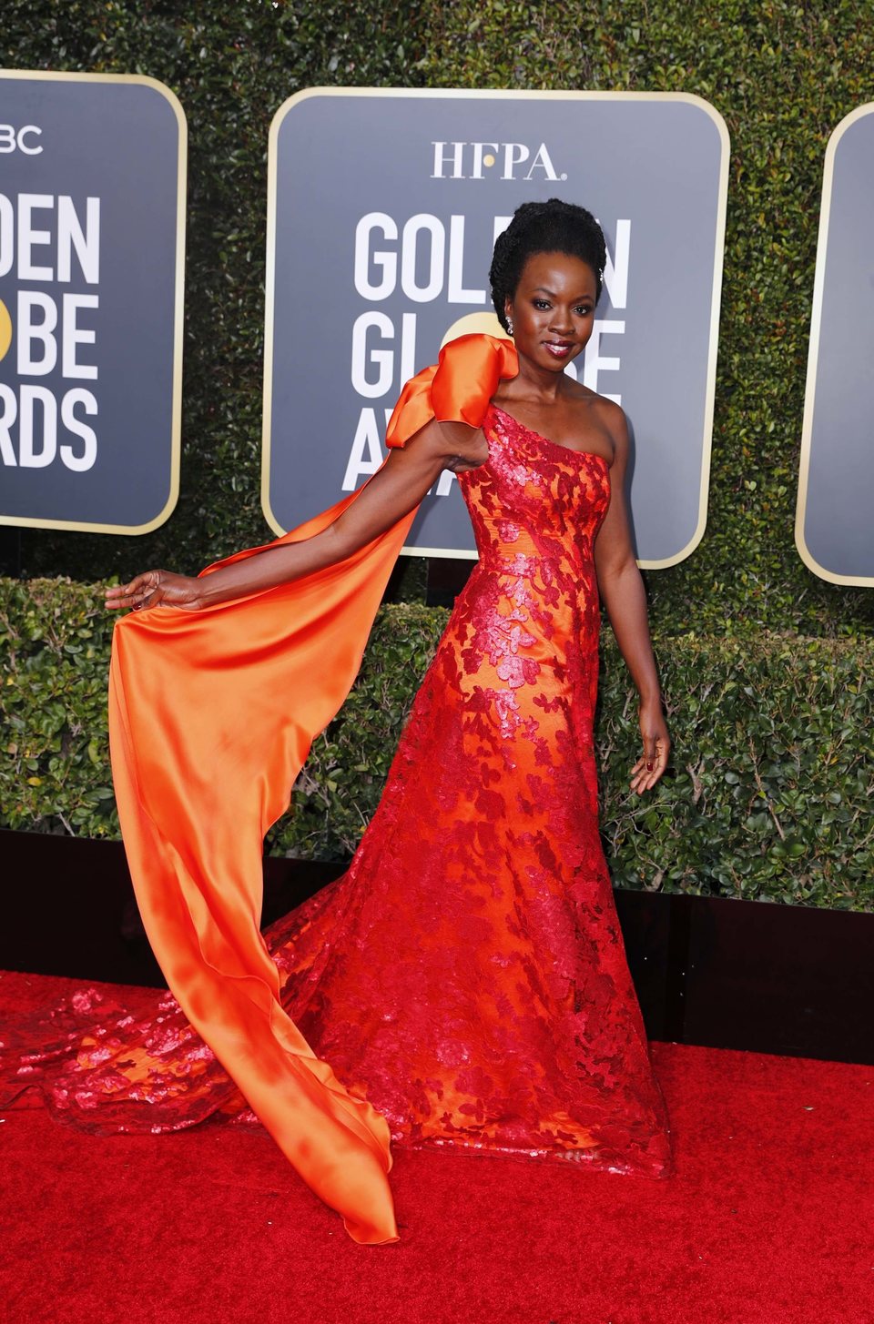 Danai Gurira at the Golden Globes 2019 red carpet