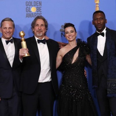 The 'Green Book' crew poses with their Golden Globe