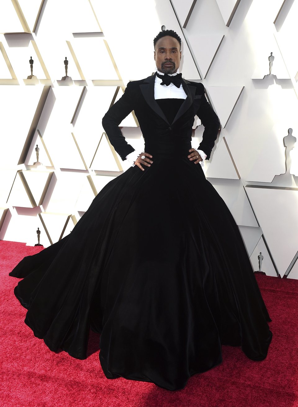 Billy Porter at the Oscars 2019 red carpet