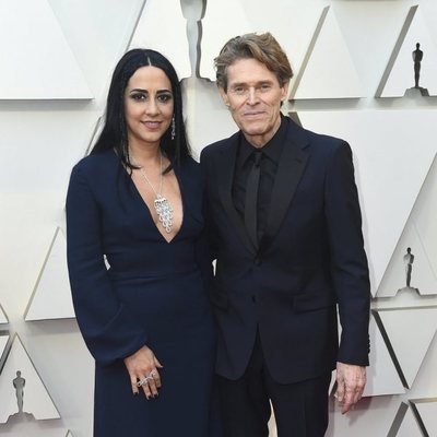 Willem Dafoe and Giada Colagrande on the red carpet at the Oscars 2019