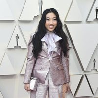 Awkwafina on the red carpet at the 2019 Oscars