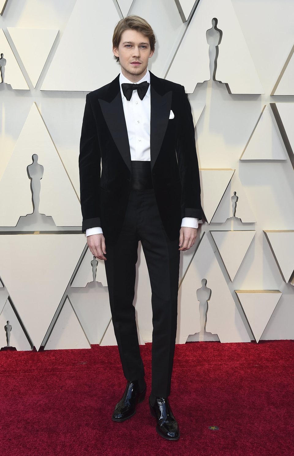 Joe Alwyn at the Oscars 2019 red carpet