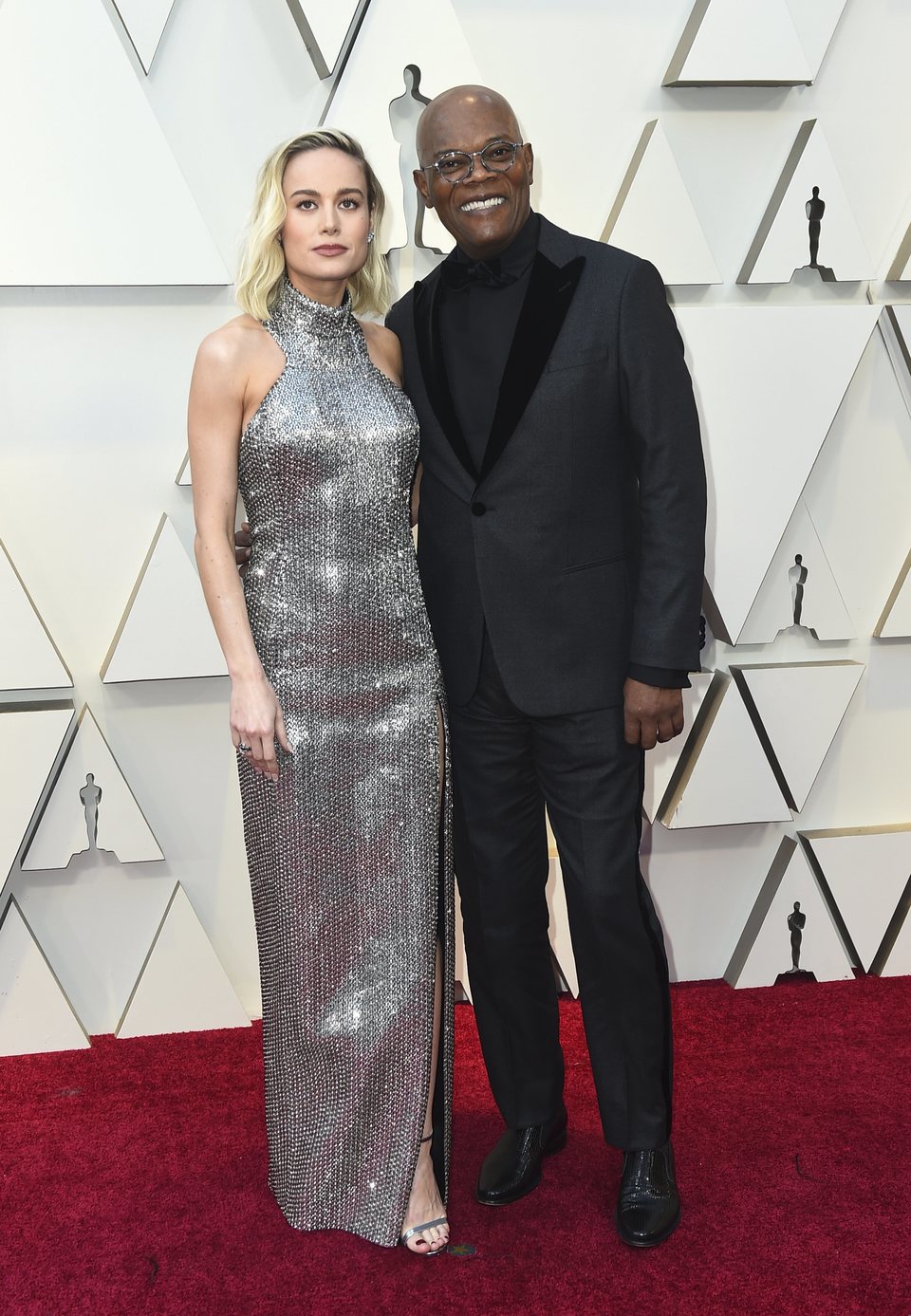 Brie Larson and Samuel L. Jackson at the Oscars 2019 red carpet