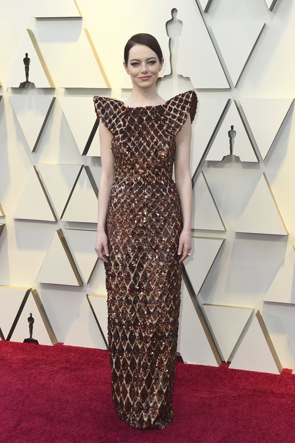 Emma Stone on the red carpet at the 2019 Oscars