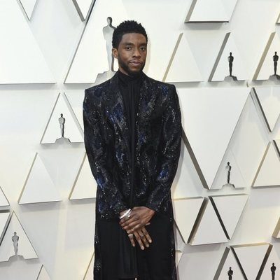 Chadwick Boseman on the red carpet of the Oscars 2019