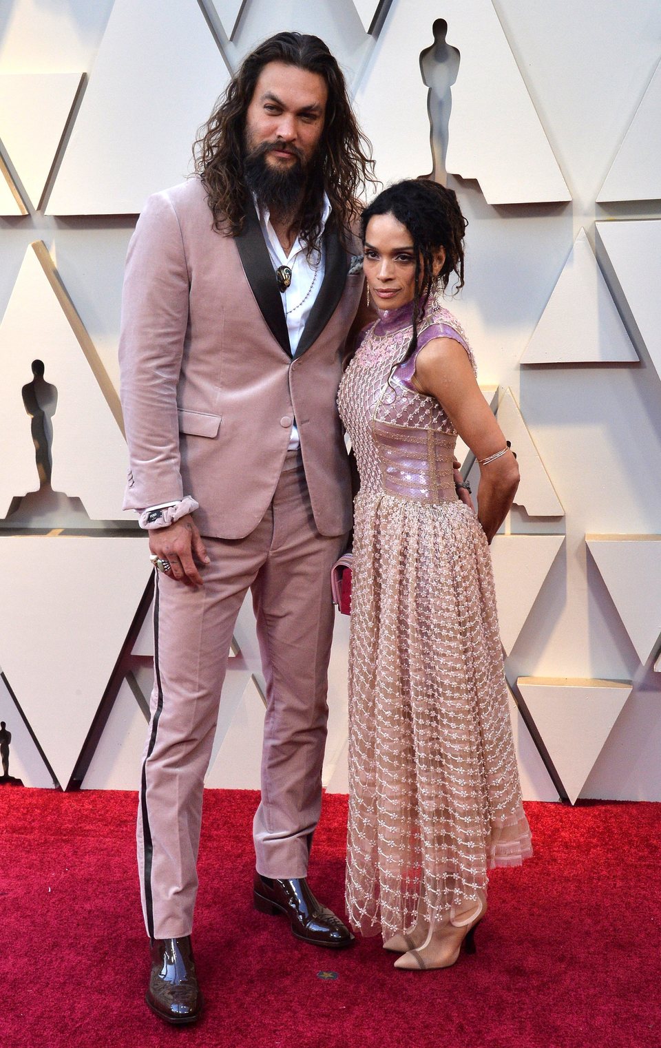 Jason Momoa and Lisa Bonet on the red carpet at the Oscars 2019