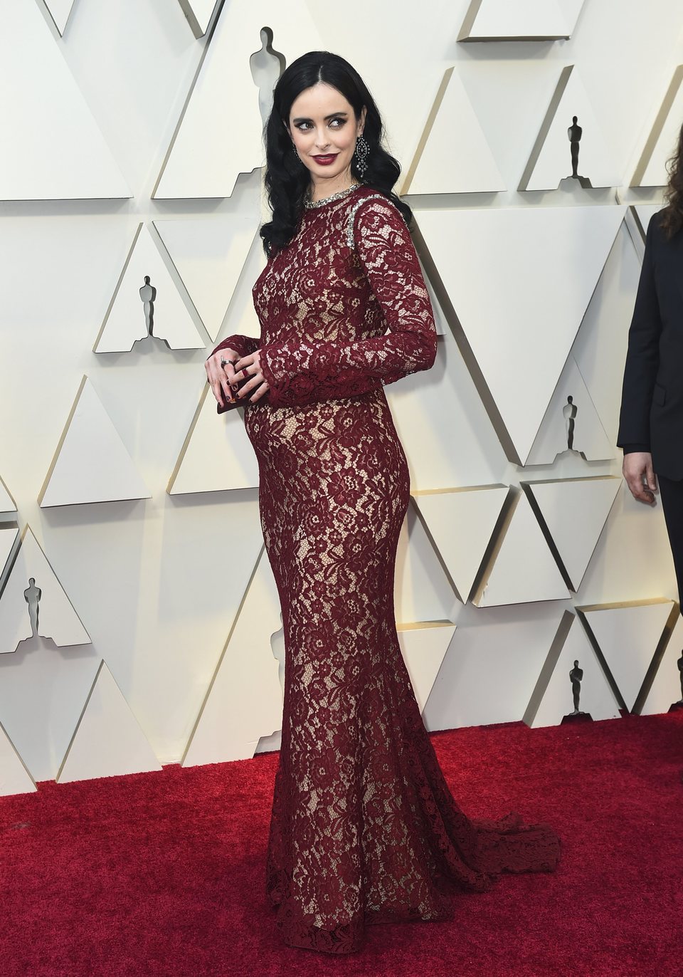 Krysten Ritter on the red carpet at the Oscars 2019