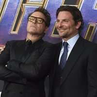  Robert Downey Jr and Bradley Cooper on the red carpet of 'Avengers: Endgame'