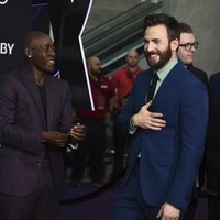 Don Cheadle and Chris Evans on the red carpet of 'Avengers: Endgame'