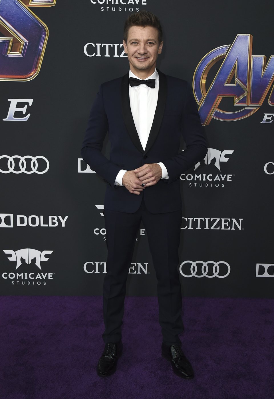 Jeremy Renner on the red carpet of 'Avengers: Endgame'