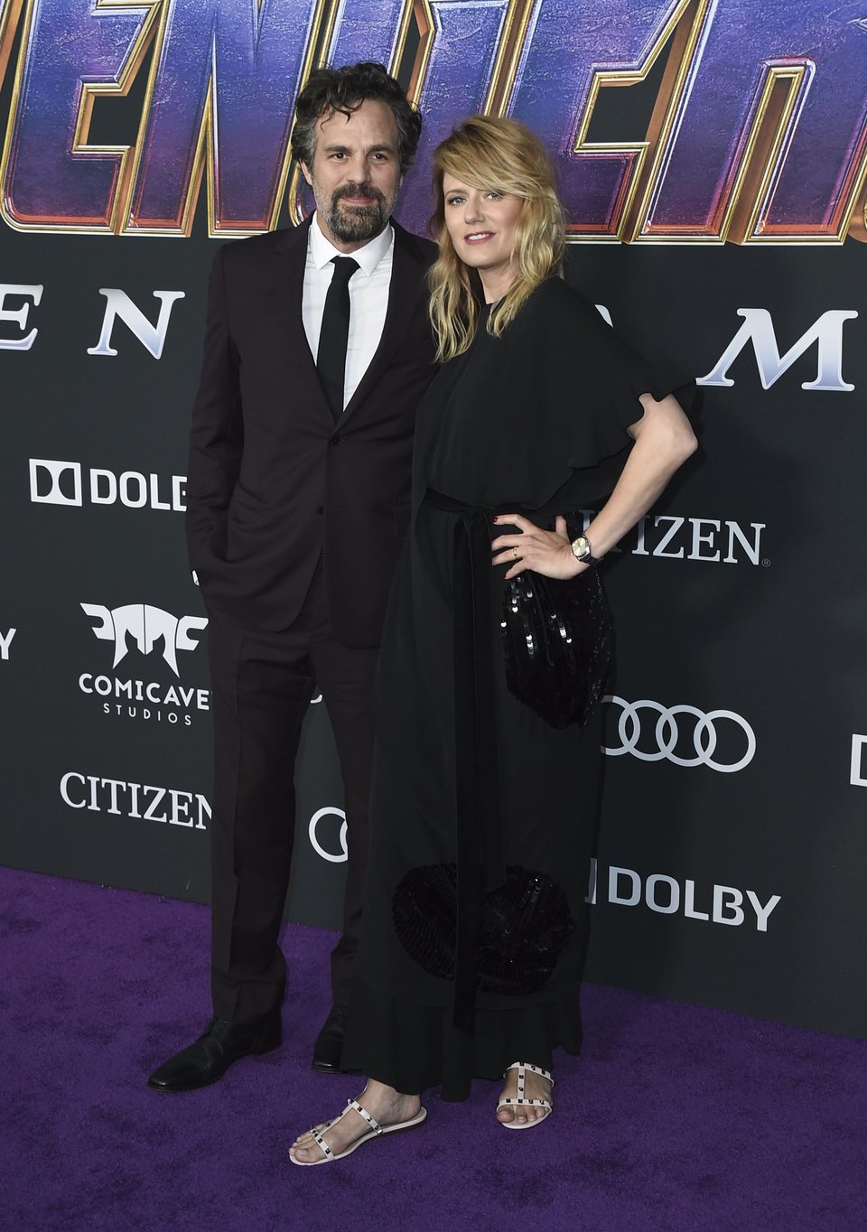 Mark Ruffalo and Sunrise Coigney on the red carpet of 'Avengers: Endgame'