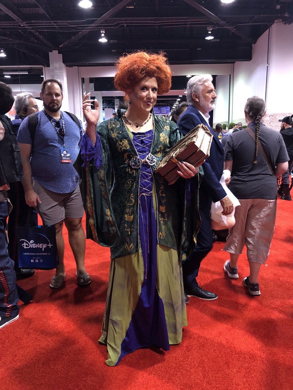 Fan dressed up as Winnie, from 'Hocus Pocus'