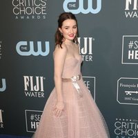 Kaitlyn Dever at the Critics' Choice Awards 2020 red carpet