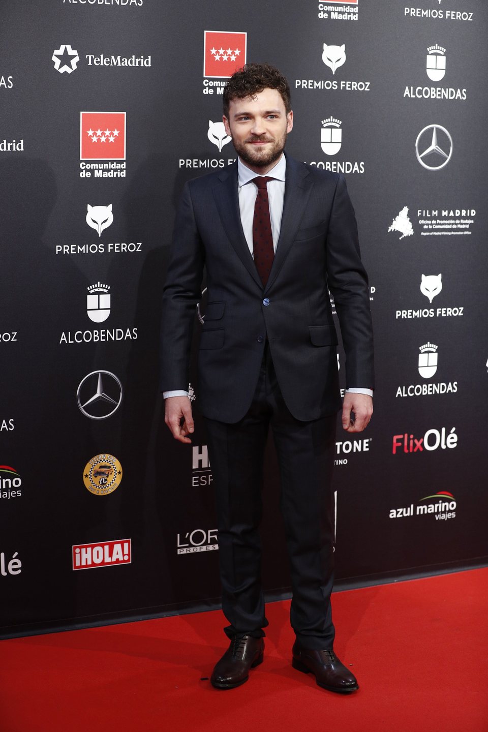 Adam Jezierski at the Feroz Awards 2020 red carpet 