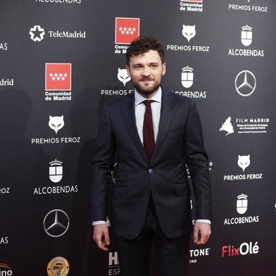 Adam Jezierski at the Feroz Awards 2020 red carpet 