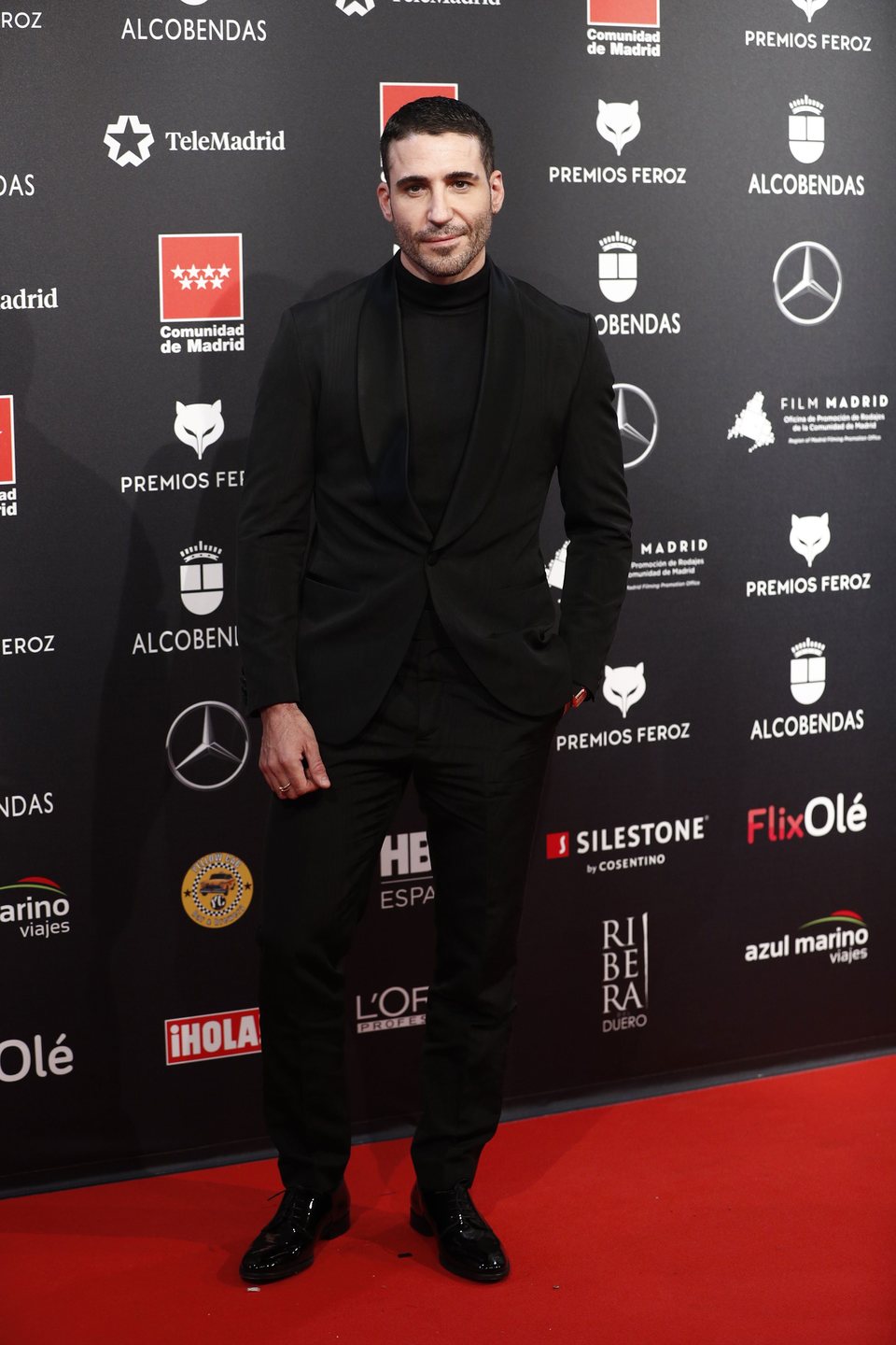 Miguel Ángel Silvestre at the Feroz Awards 2020 red carpet