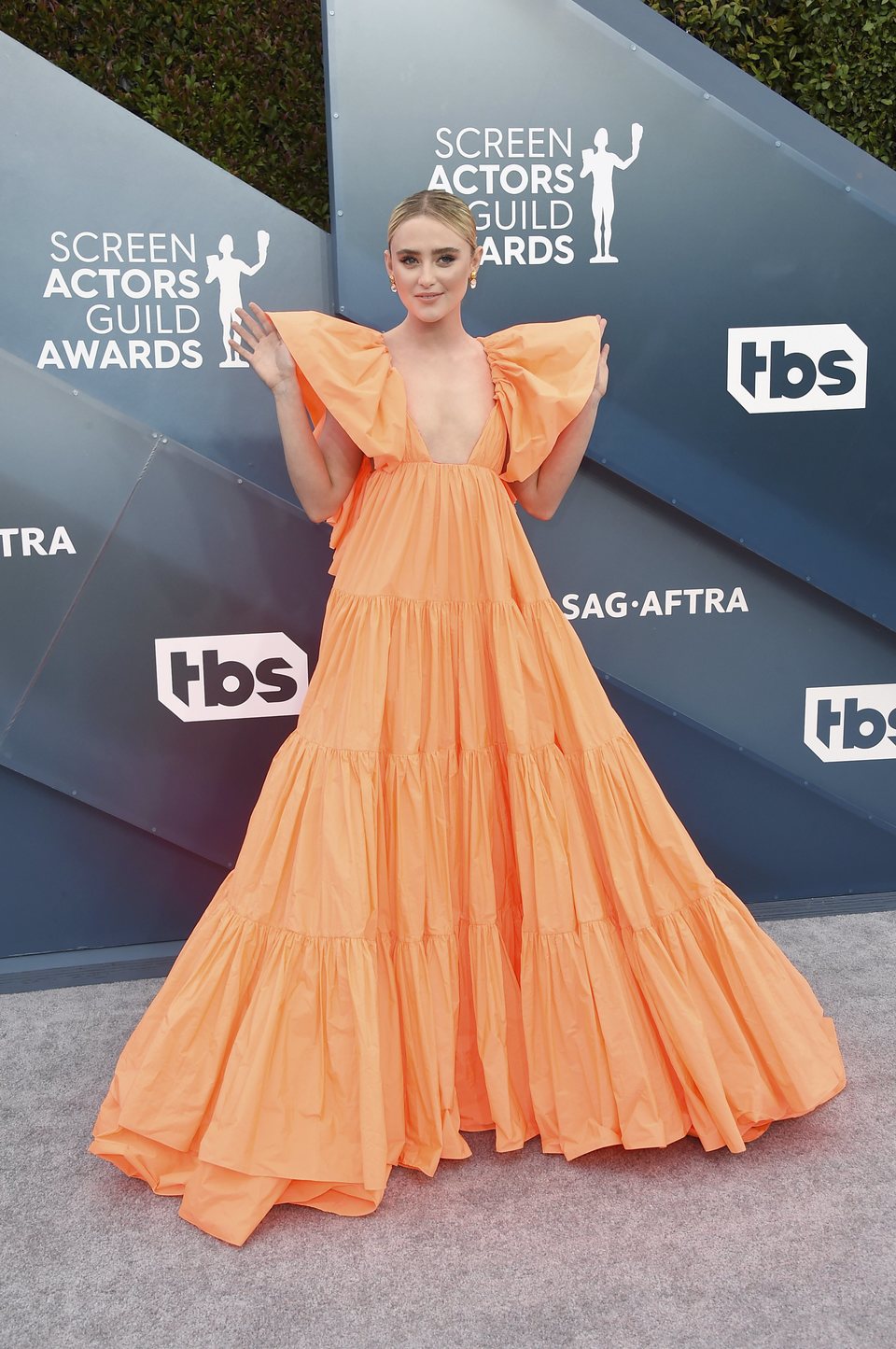 Kathryn Newton on the red carpet of the SAG Awards 2020