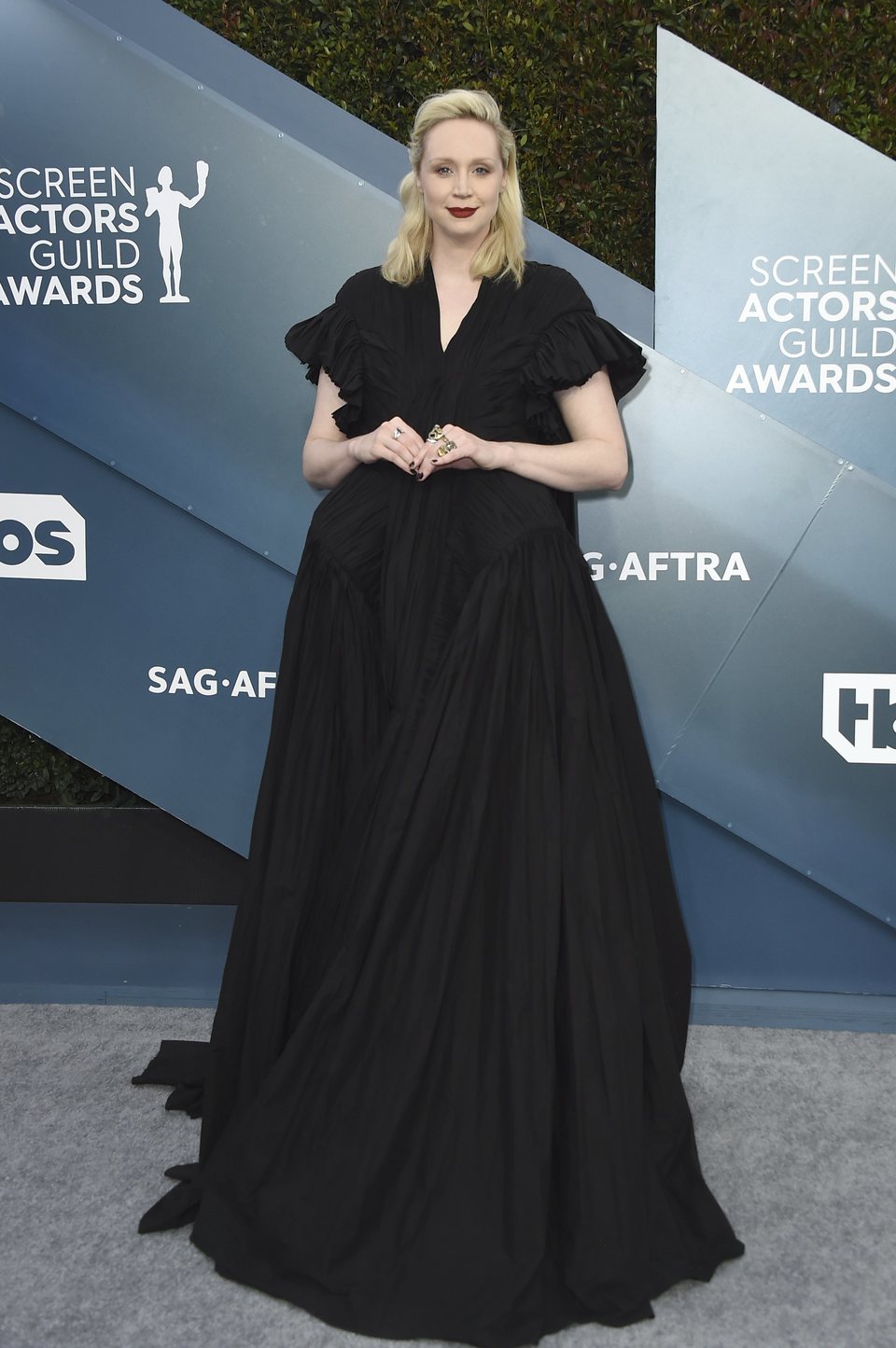 Gwendoline Christie on the red carpet of the SAG Awards 2020