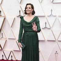 Sigourney Weaver at Oscars 2020 red carpet