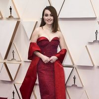 Kaitlyn Dever at the Oscar 2020 red carpet