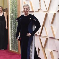 Olivia Colman at the 2020 Oscar red carpet