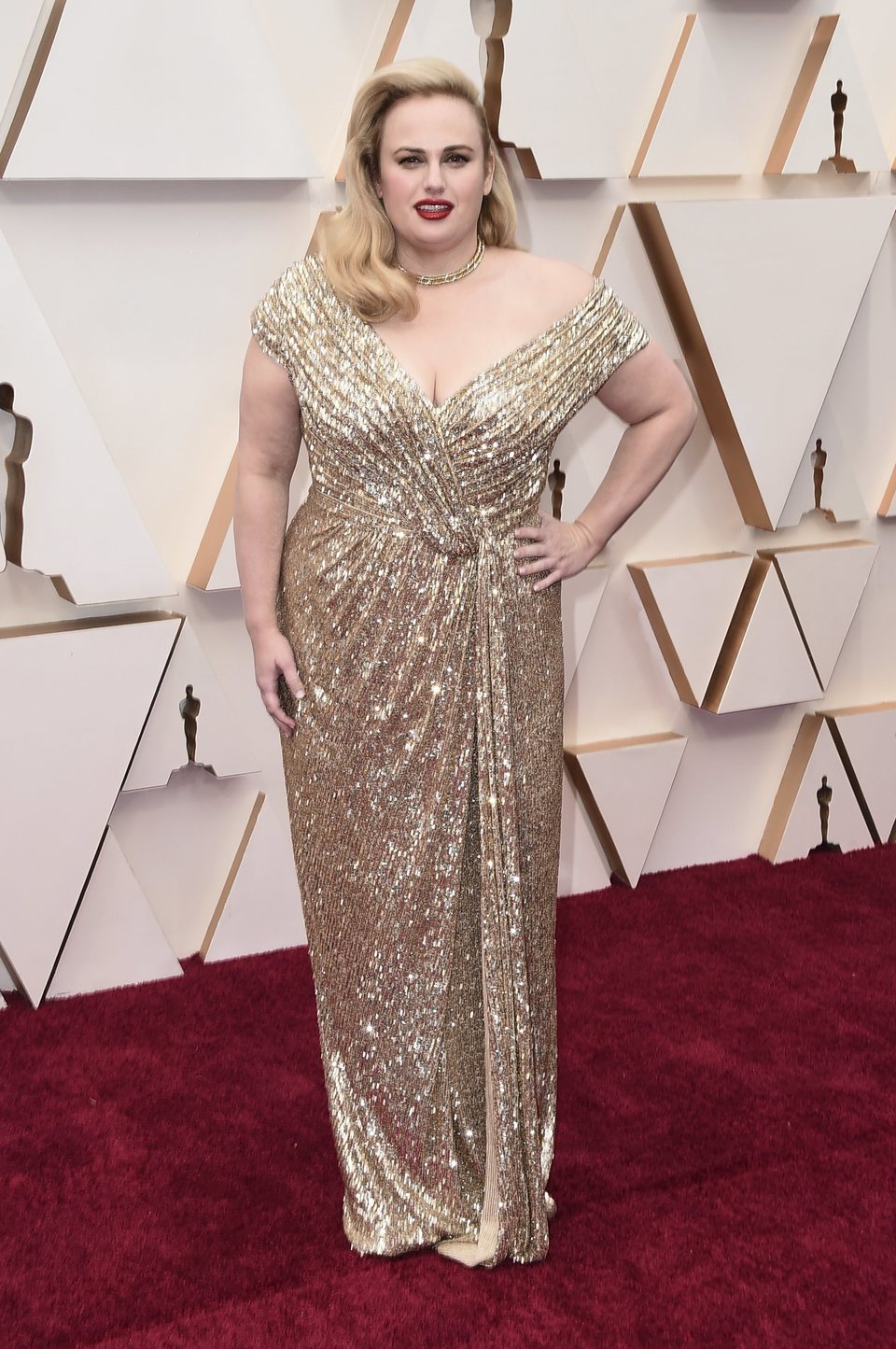 Rebel Wilson at the Oscar 2020 red carpet