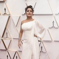 Salma Hayek at the Oscar 2020 red carpet