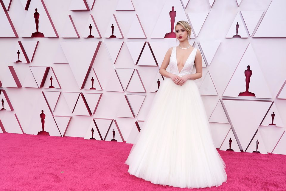 Maria Bakalova at the Oscars 2021 red carpet