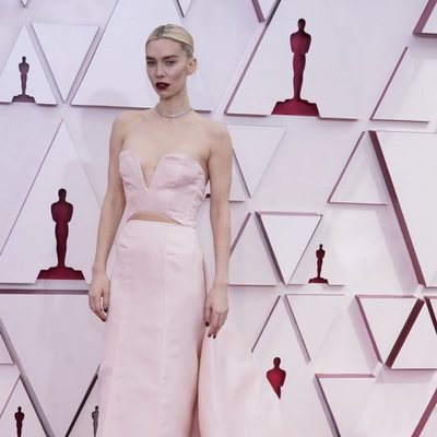 Vanessa Kirby at the Oscars 2021 red carpet