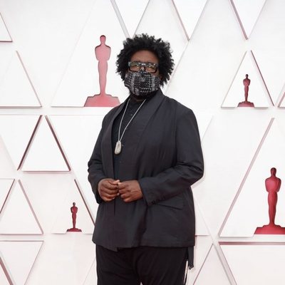 Questlove at the Oscars 2021 red carpet