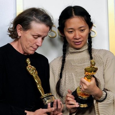 Frances McDormand and Chloé Zhao 2021 winners of the Best Picture for 'Nomadland'