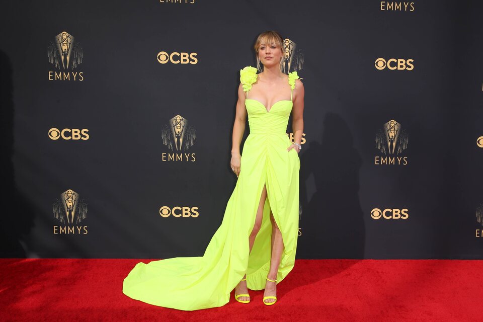 Kaley Cuoco at the Emmy's 2021 red carpet