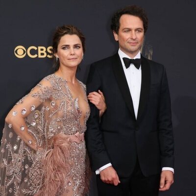 Keri Russell and Matthew Rhys  at the Emmy's 2021 red carpet