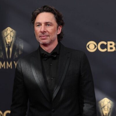 Zach Braff at the Emmy's 2021 red carpet