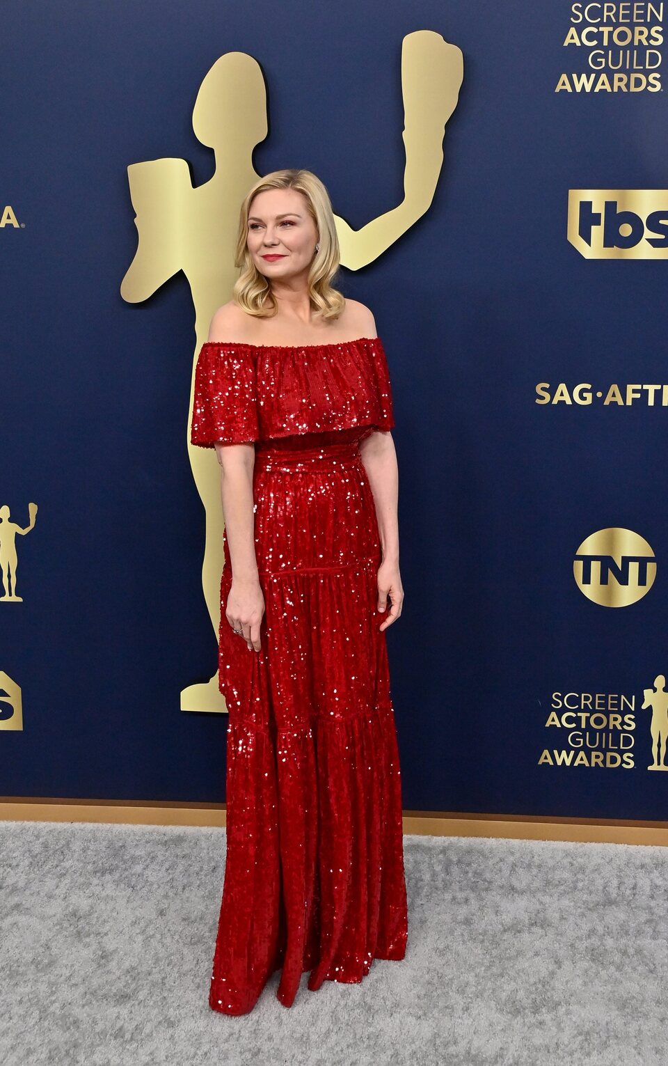 Kirsten Dunst at the Screen Actors Guild Awards 2022