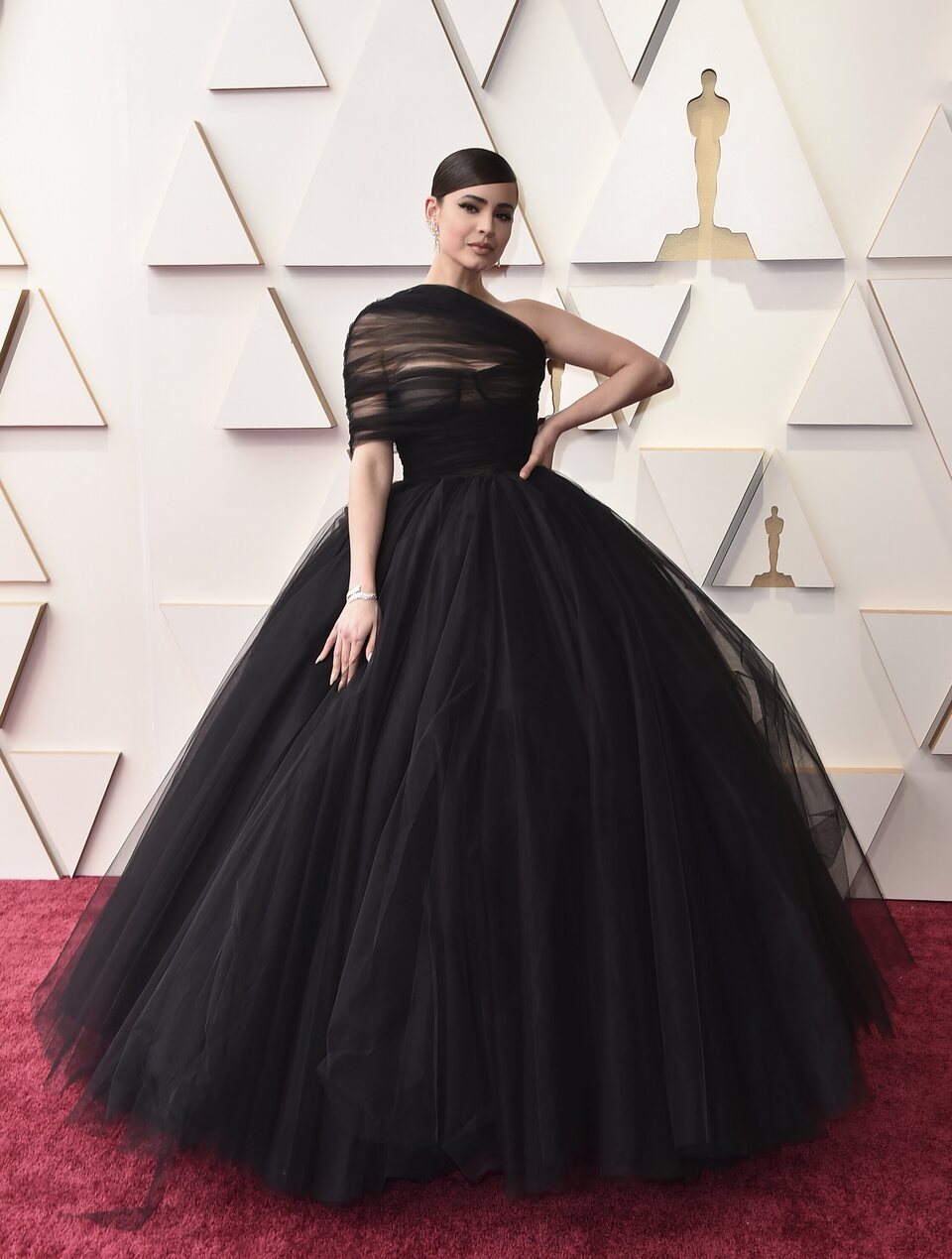 Sofia Carson at the Oscars 2022 red carpet