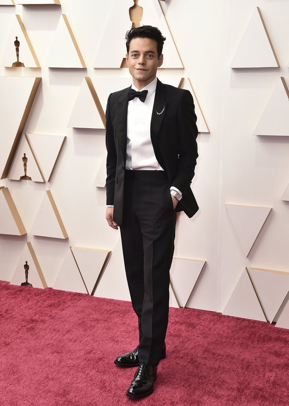 Rami Malek at the Oscars 2022 red carpet