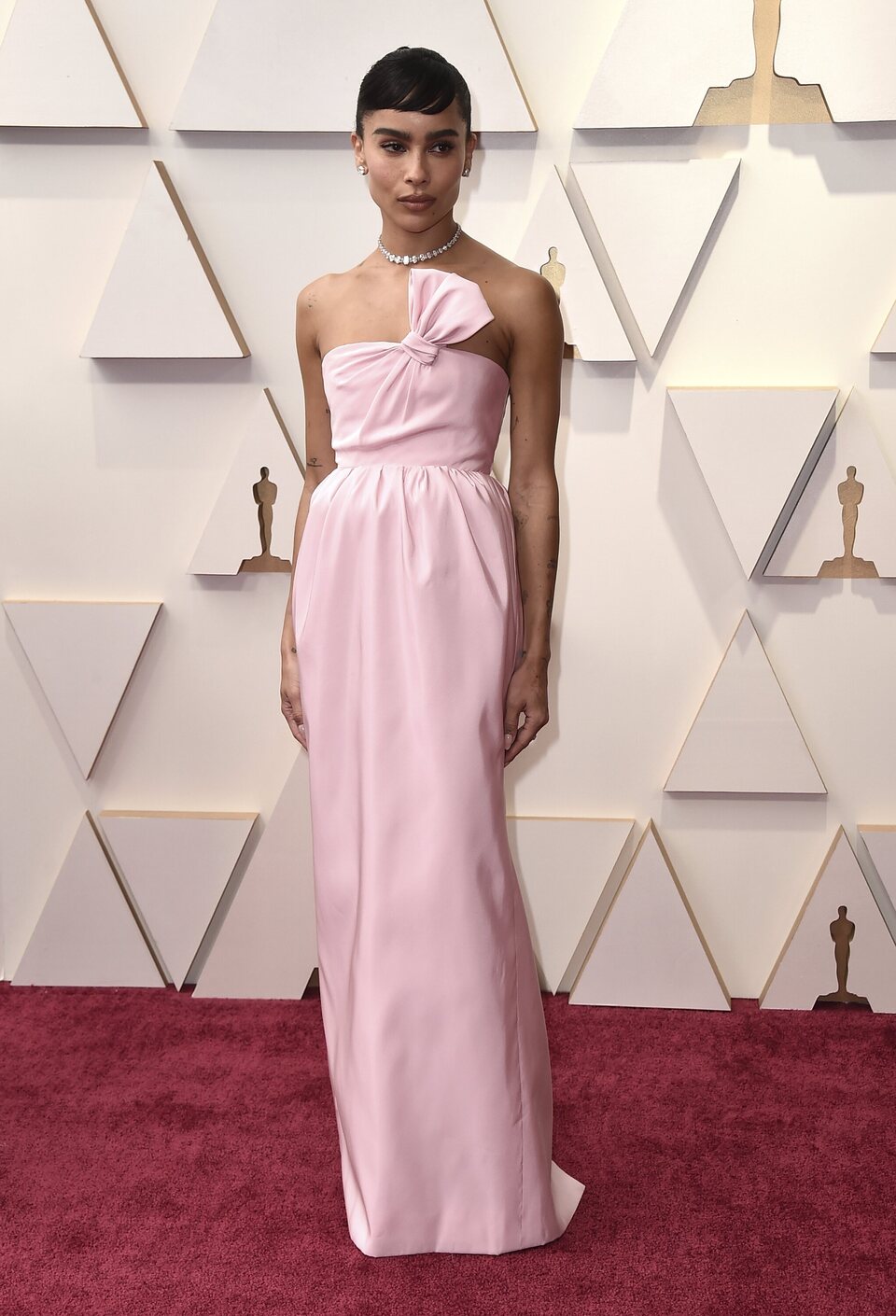 Zoë Kravitz at the Oscars 2022 red carpet